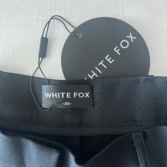 XS WHITEFOX BOUTIQUE SHORTS - Picture 4 of 4